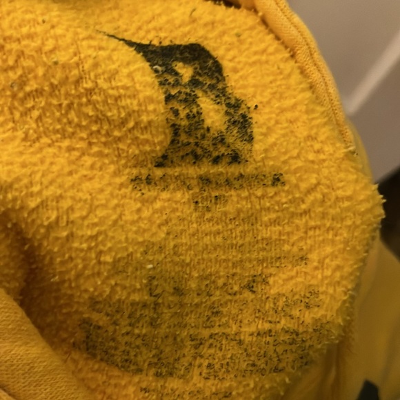 Justin Bieber Stadium Tour Yellow hooded sweatshirt - Picture 3 of 3